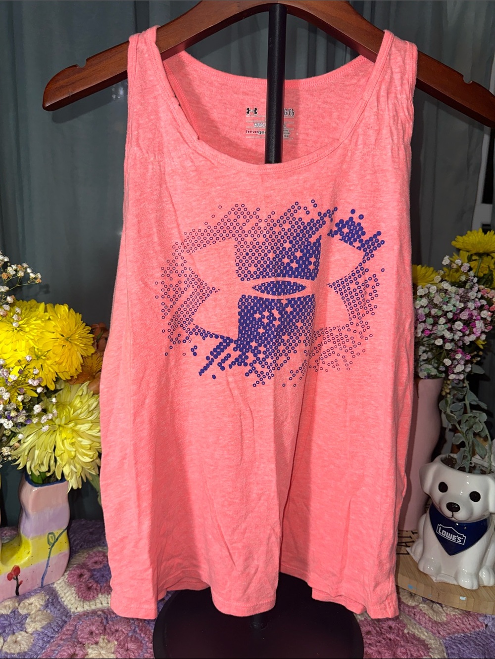 🎉Under Armour Coral Pink Tank with Blue Graphic Logo. C339